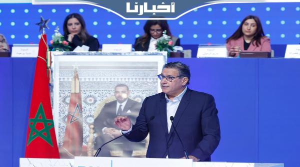 أخنوش يصف مشاركة نساء الأحرار المكثفة في الانتخابات وتقلدهن للمسؤولية بالاختيار الحزبي الصائب